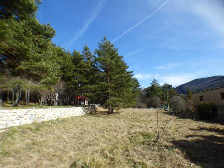 Ancienne bergerie en pierre sur un beau terrain de 3 130 m² — photo 1