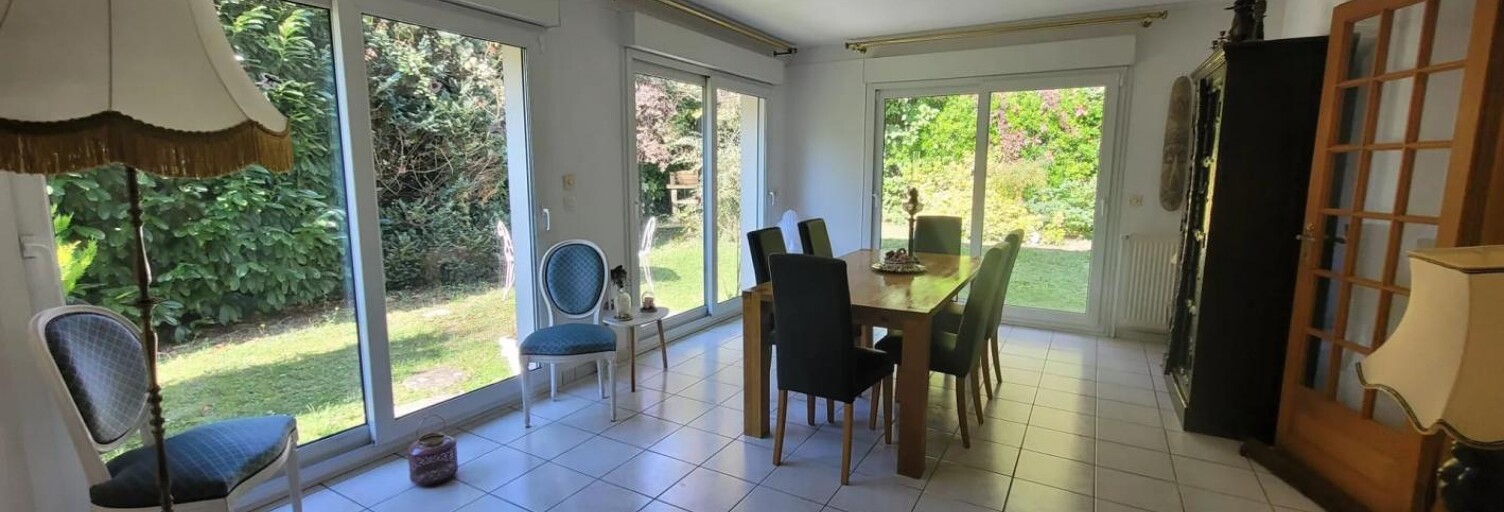 Maison 5 Pièces 181 m² à vendre à Rueil-Malmaison (92500)