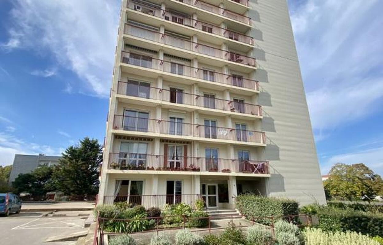 appartement 3 pièces 70 m2 à vendre à Saint-Nazaire (44600)