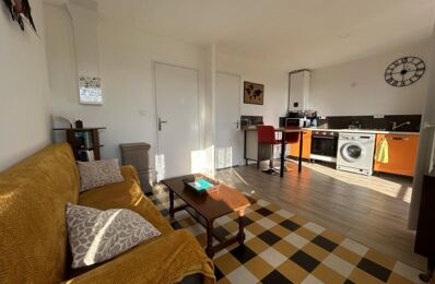 location appartement 750 € CC /mois à proximité de Salles-d'Aude (11110)