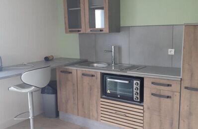 location appartement 500 € CC /mois à proximité de Chabournay (86380)