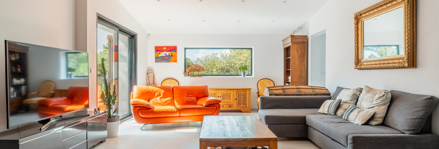 Maison 6 Pièces 208 m² à vendre à Aubagne (13400)