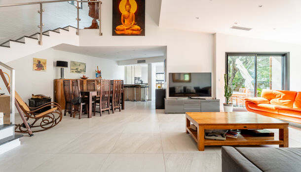 Villa / Maison 6 pièces  à vendre Aubagne 13400