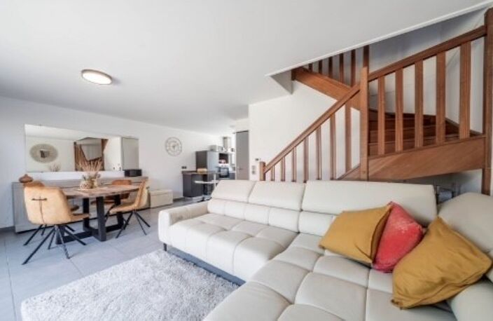Maison 4 pièces, CRESPIN — photo 2