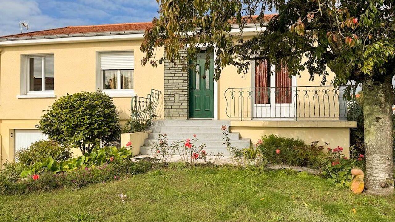 maison 6 pièces 106 m2 à vendre à Cholet (49300)