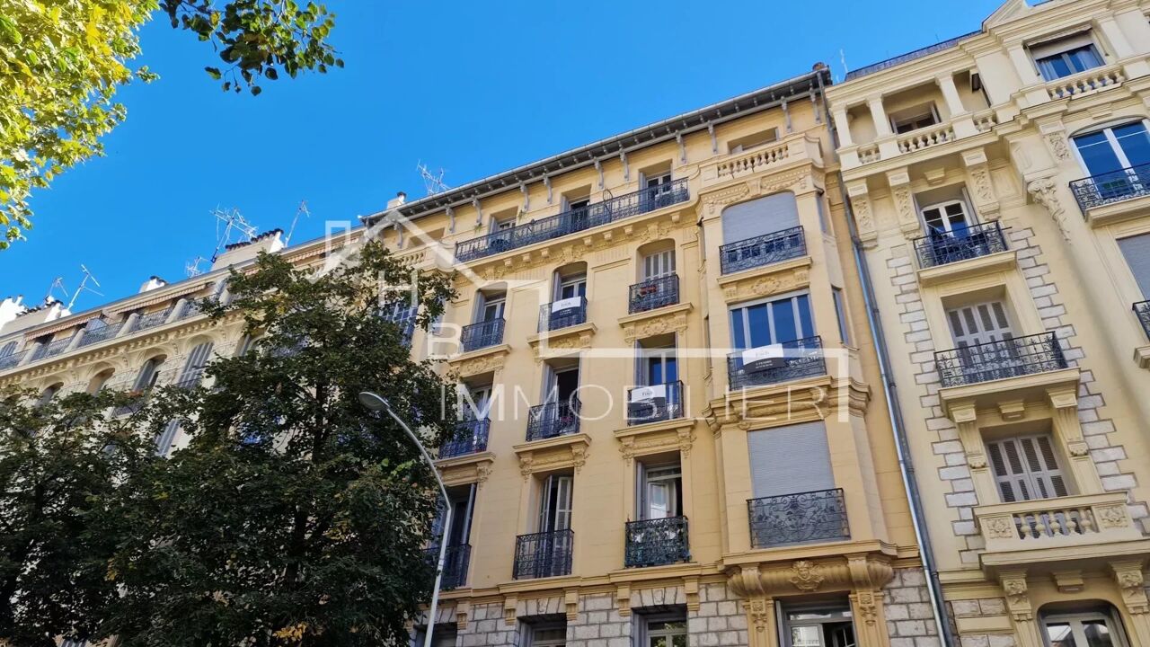 appartement 3 pièces 61 m2 à vendre à Nice (06000)