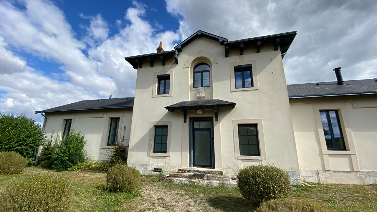 maison 6 pièces 204 m2 à louer à Châteauroux (36000)