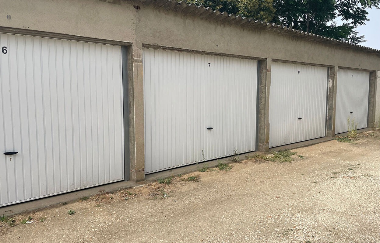 garage  pièces 14 m2 à louer à Châtellerault (86100)