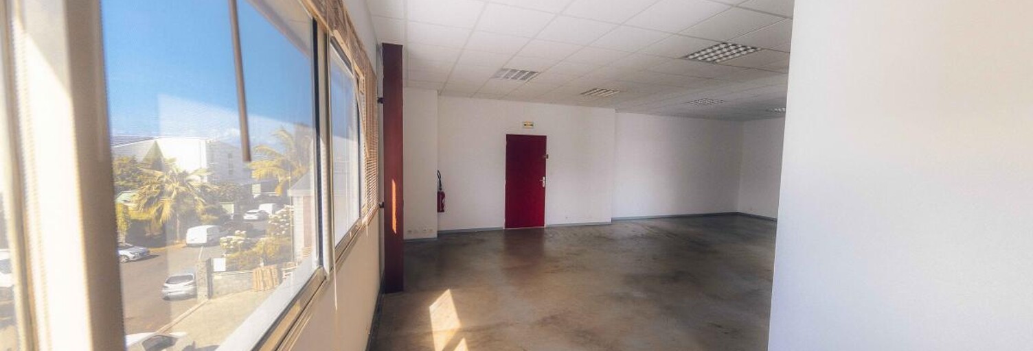 Bureau  150 m² à louer à Saint-Pierre (97410)
