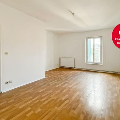 Appartement 4 pièces 560 €