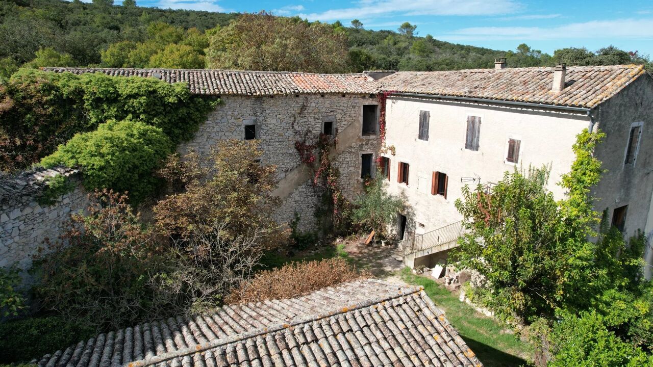 maison 8 pièces  m2 à vendre à Lussan (30580)