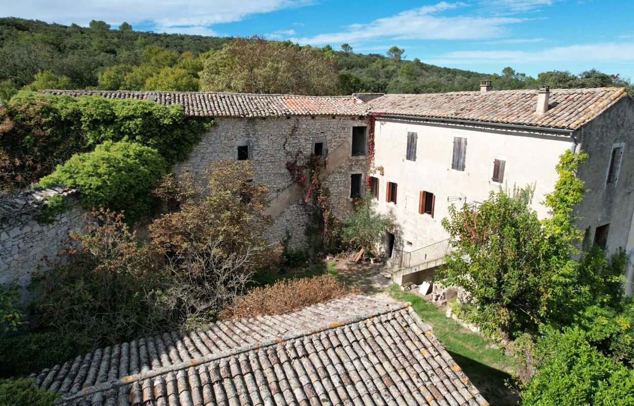 maison 8 pièces  m2 à vendre à Lussan (30580)