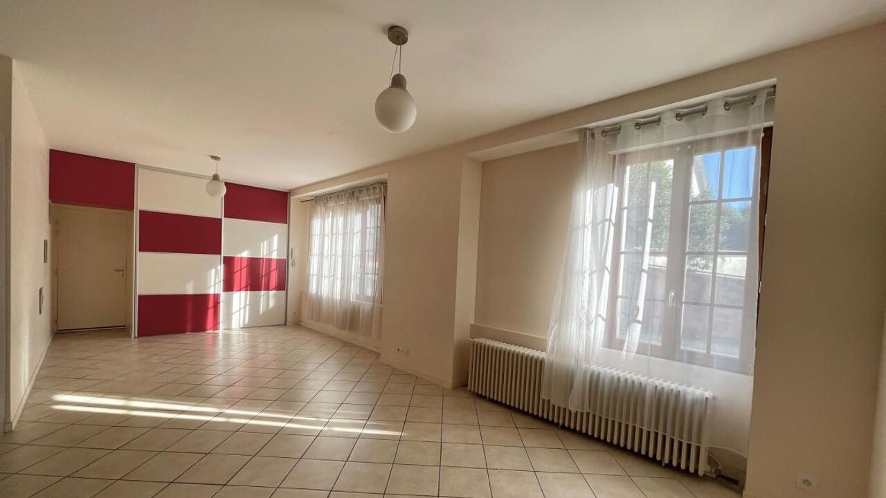 appartement 2 pièces 59 m2 à vendre à Mézières-sur-Seine (78970)