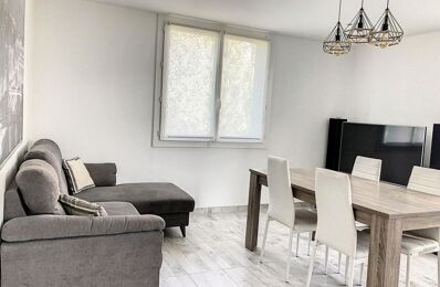 location appartement 912 € CC /mois à proximité de Althen-des-Paluds (84210)