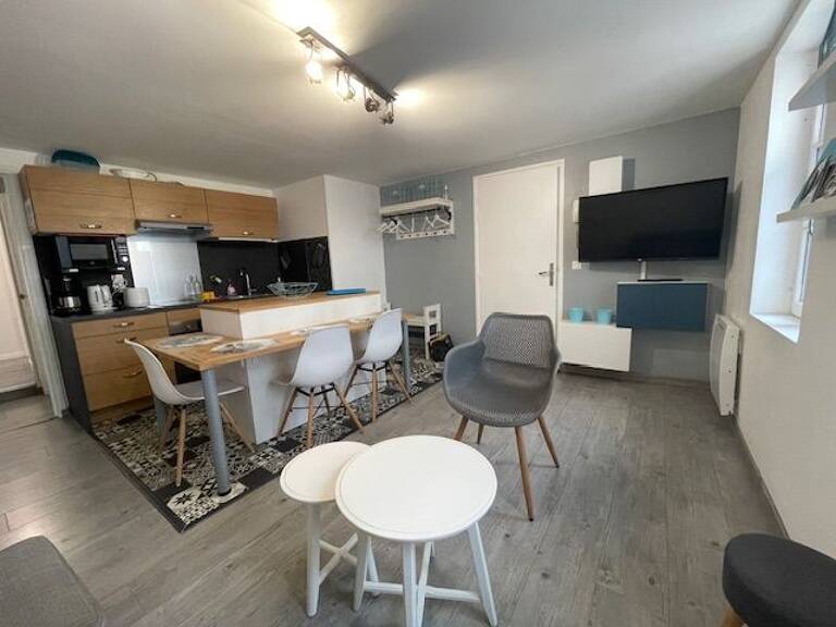Appartement À Vendre — photo 1