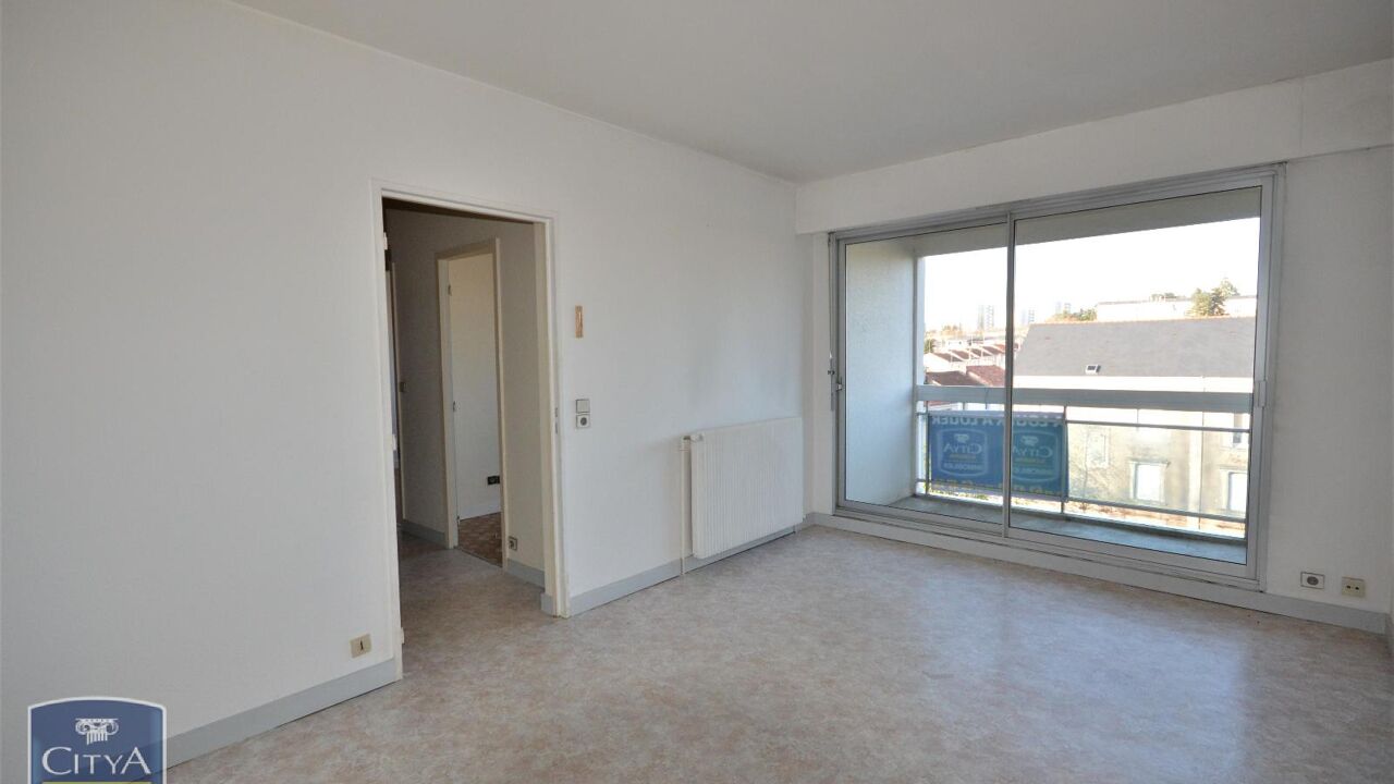 appartement 2 pièces 45 m2 à louer à Cholet (49300)