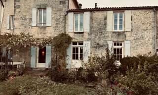 Maison 8 Pièces 222 m² à vendre à Gémozac (17260)