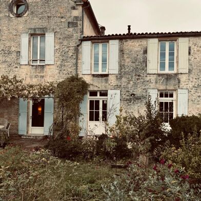 Maison 8 pièces 329000 €