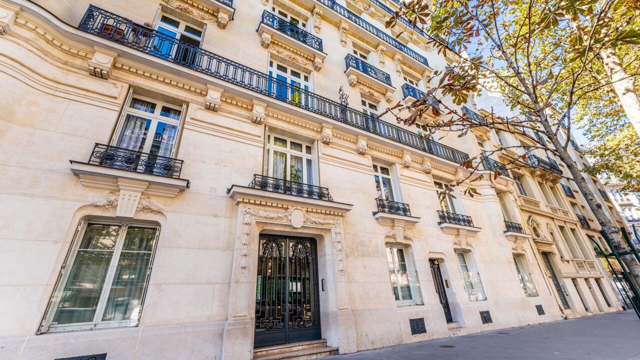 appartement 4 pièces 117 m2 à vendre à Paris 17 (75017)