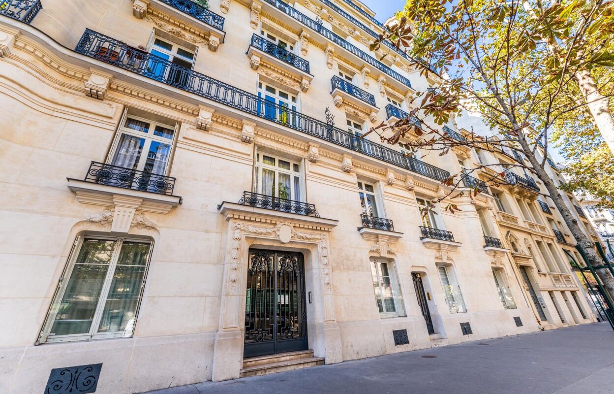 appartement 4 pièces 117 m2 à vendre à Paris 17 (75017)