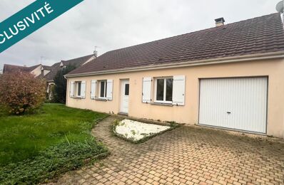 vente maison 180 000 € à proximité de Neuville-Aux-Bois (45170)