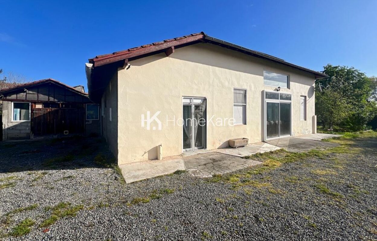 maison 8 pièces 250 m2 à vendre à Gourdan-Polignan (31210)