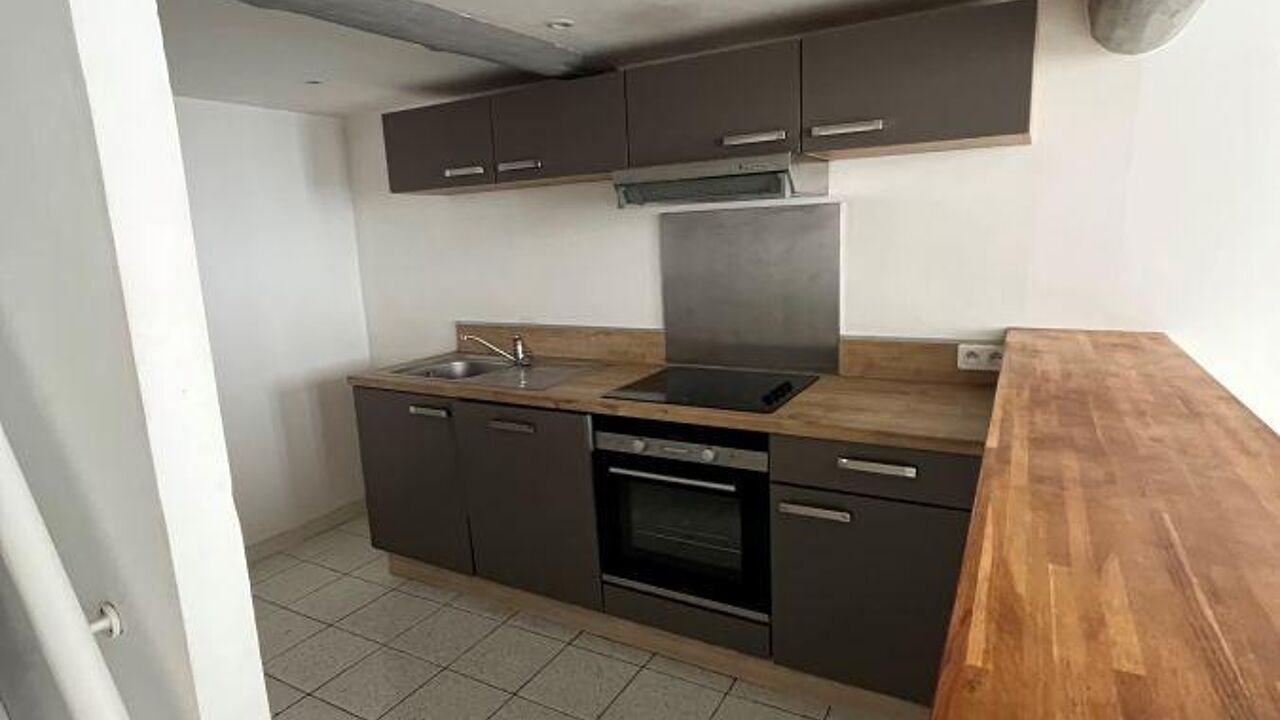 appartement 3 pièces 50 m2 à louer à Nîmes (30900)