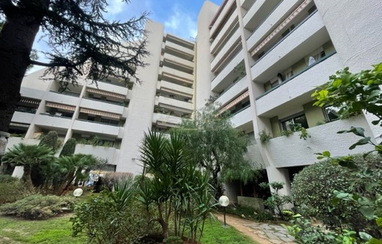 appartement 2 pièces 30 m2 à vendre à Nice (06000)