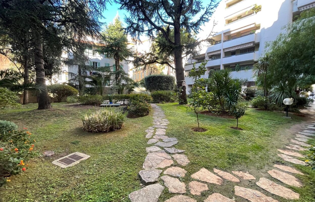 appartement 3 pièces 48 m2 à vendre à Nice (06000)