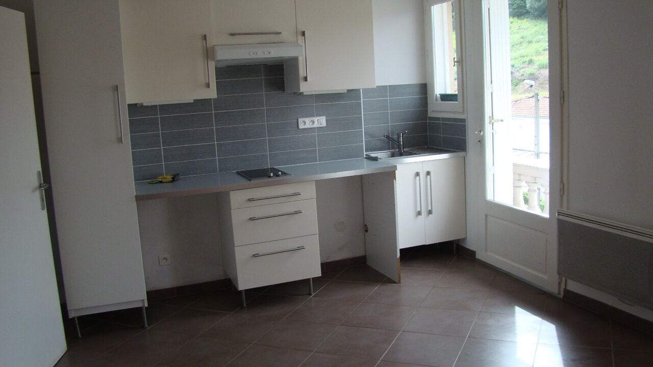 appartement 2 pièces 39 m2 à louer à Saint-Girons (09200)