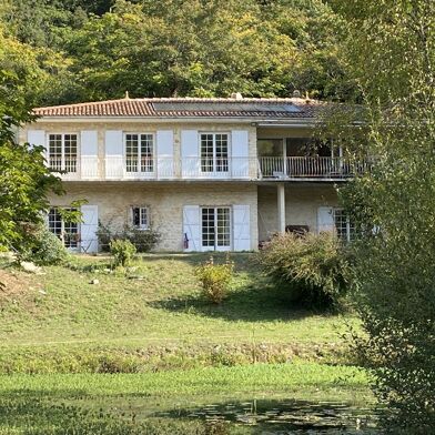 Maison 7 pièces 529000 €