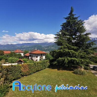 Terrain  245000 €