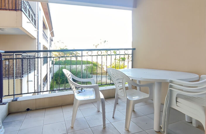 A VENDRE - Appartement T3 avec balcon, sur Uzès (parking et p... — photo 2