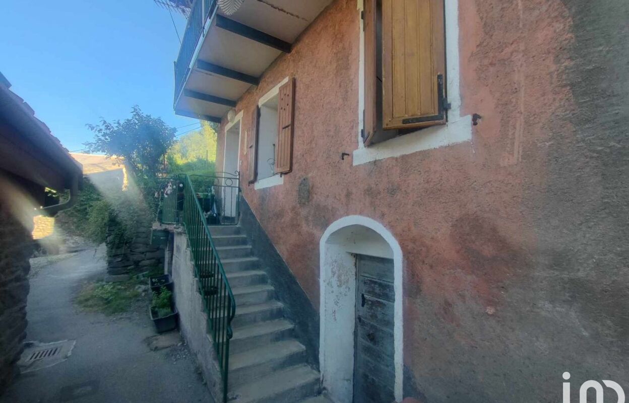 maison 4 pièces 70 m2 à vendre à Saint-Michel-de-Maurienne (73140)