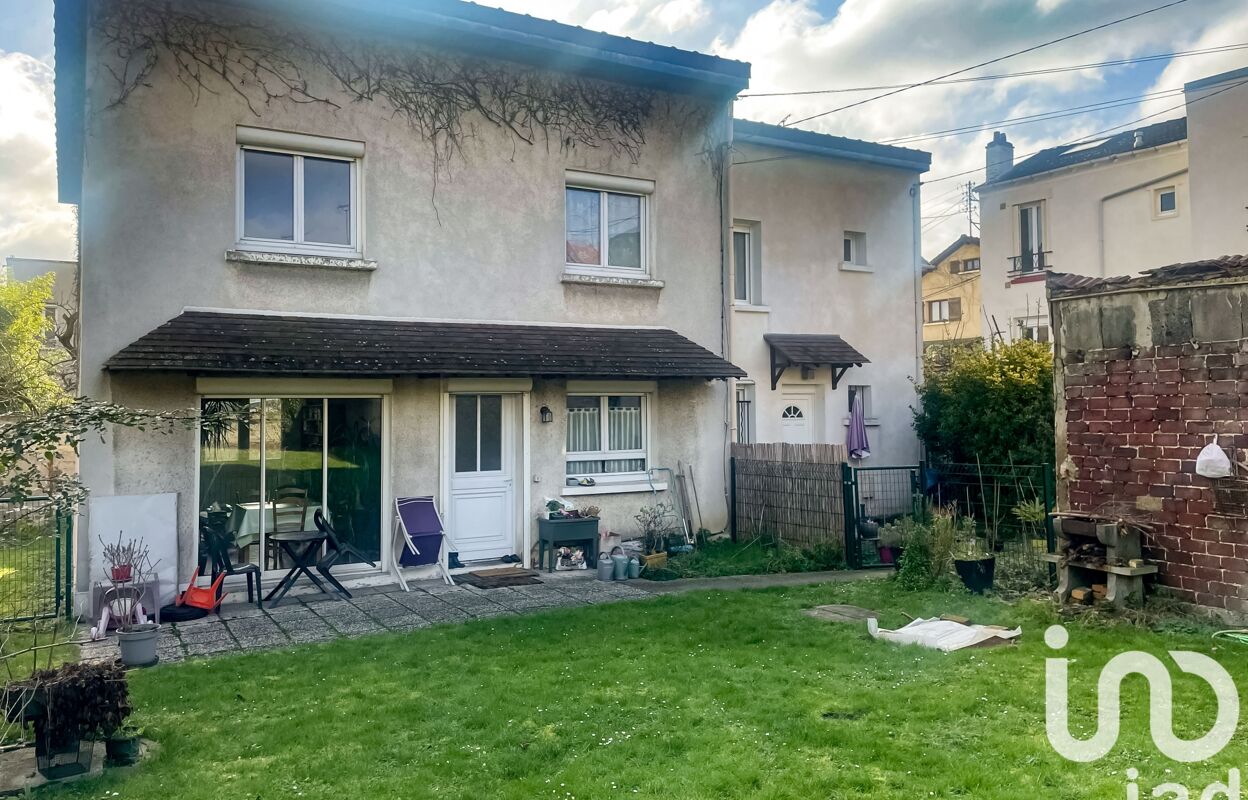 maison 6 pièces 155 m2 à vendre à Rosny-sous-Bois (93110)