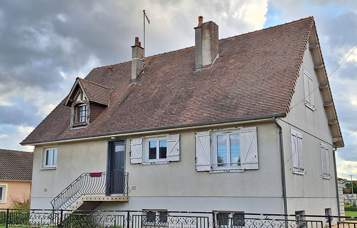 maison 5 pièces 123 m2 à vendre à Naintré (86530)