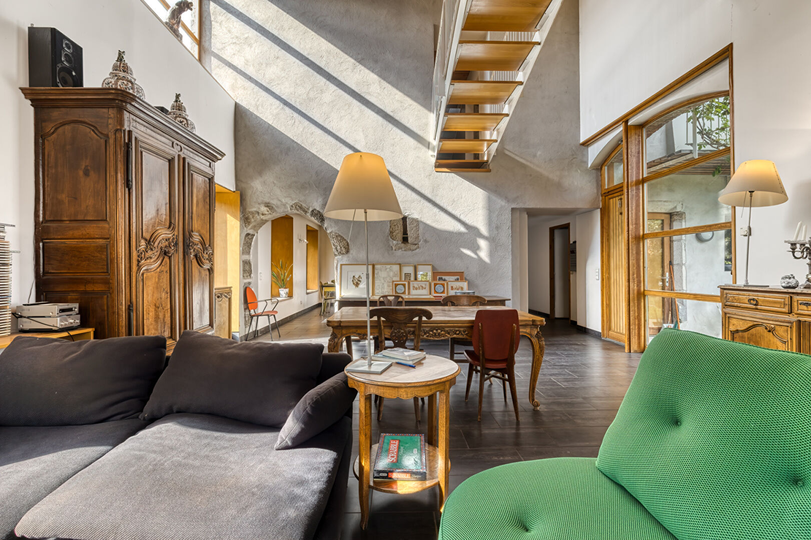 Villa / Maison  T8 à vendre Chavanod 74650