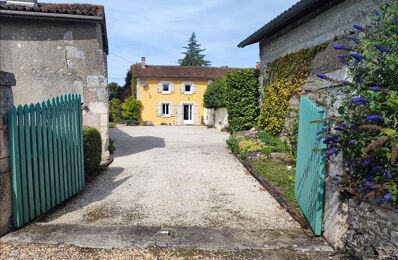 vente maison 207 600 € à proximité de Chalais (16210)