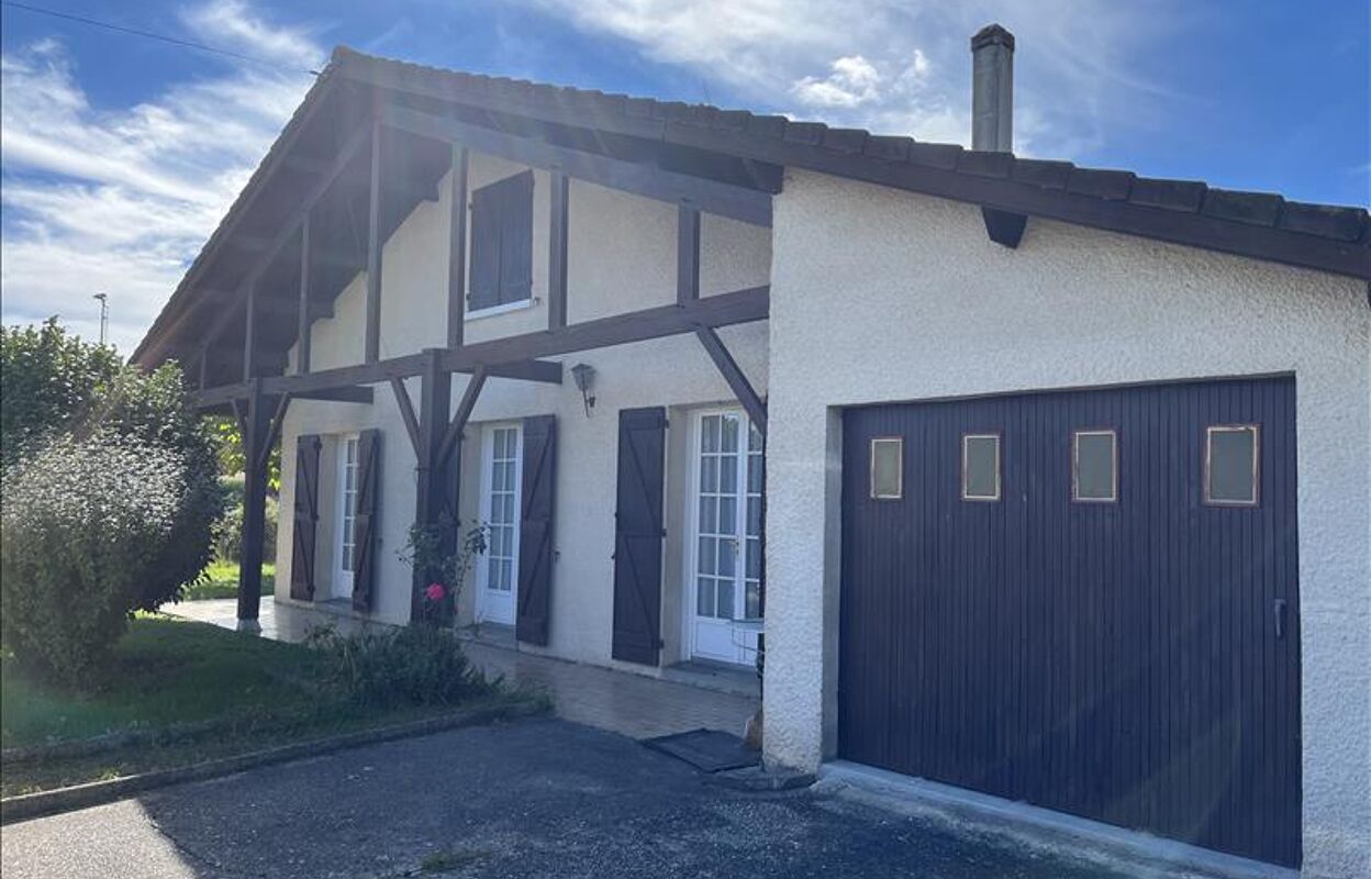 maison 6 pièces 112 m2 à vendre à Sainte-Eulalie-en-Born (40200)