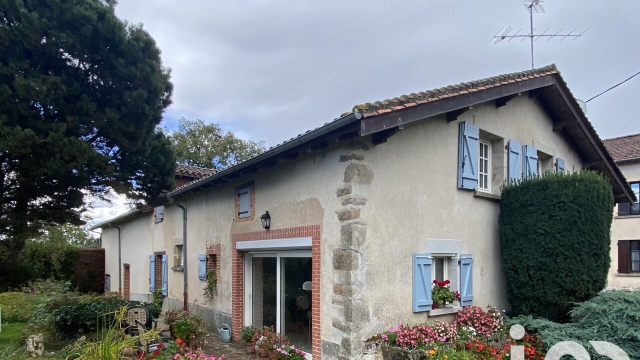 maison 5 pièces 160 m2 à vendre à Saint-Junien-les-Combes (87300)