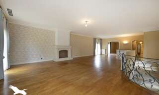 Maison 10 Pièces 309 m² à vendre à L'Isle-d'Espagnac (16340)