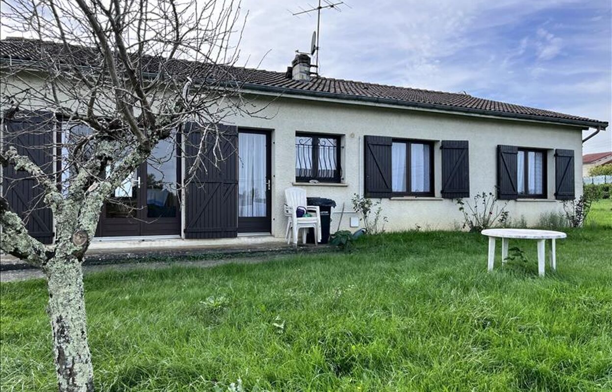 maison 4 pièces 93 m2 à vendre à Sauveterre-de-Guyenne (33540)