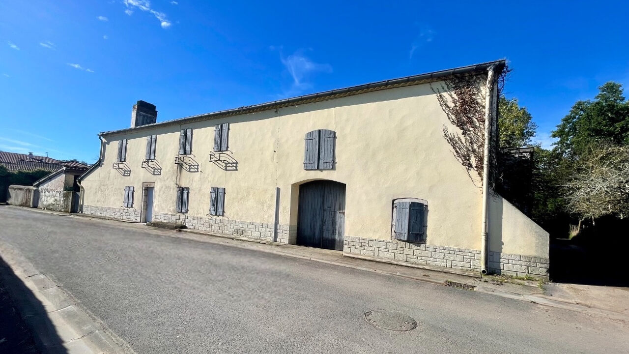 maison 6 pièces 110 m2 à vendre à Sauveterre-de-Béarn (64390)