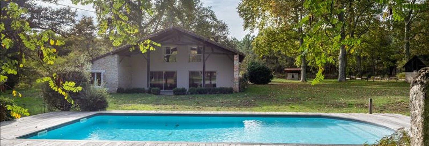 Maison 9 Pièces 205 m² à vendre à Roquefort (40120)