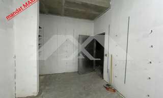 Commerce 1 Pièce 25 m² à louer à Saint-Pierre (97410)