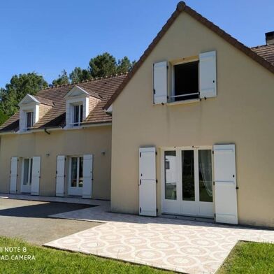 Maison 6 pièces 250 m²