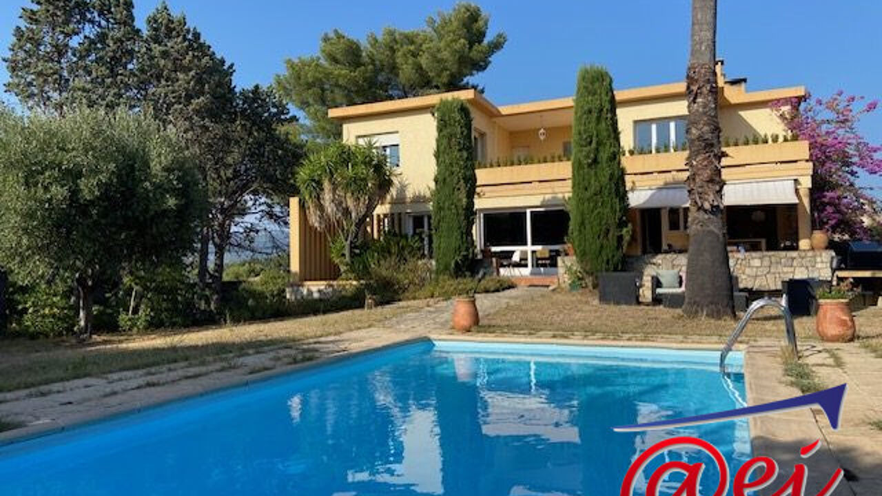 maison 7 pièces 197 m2 à vendre à La Seyne-sur-Mer (83500)