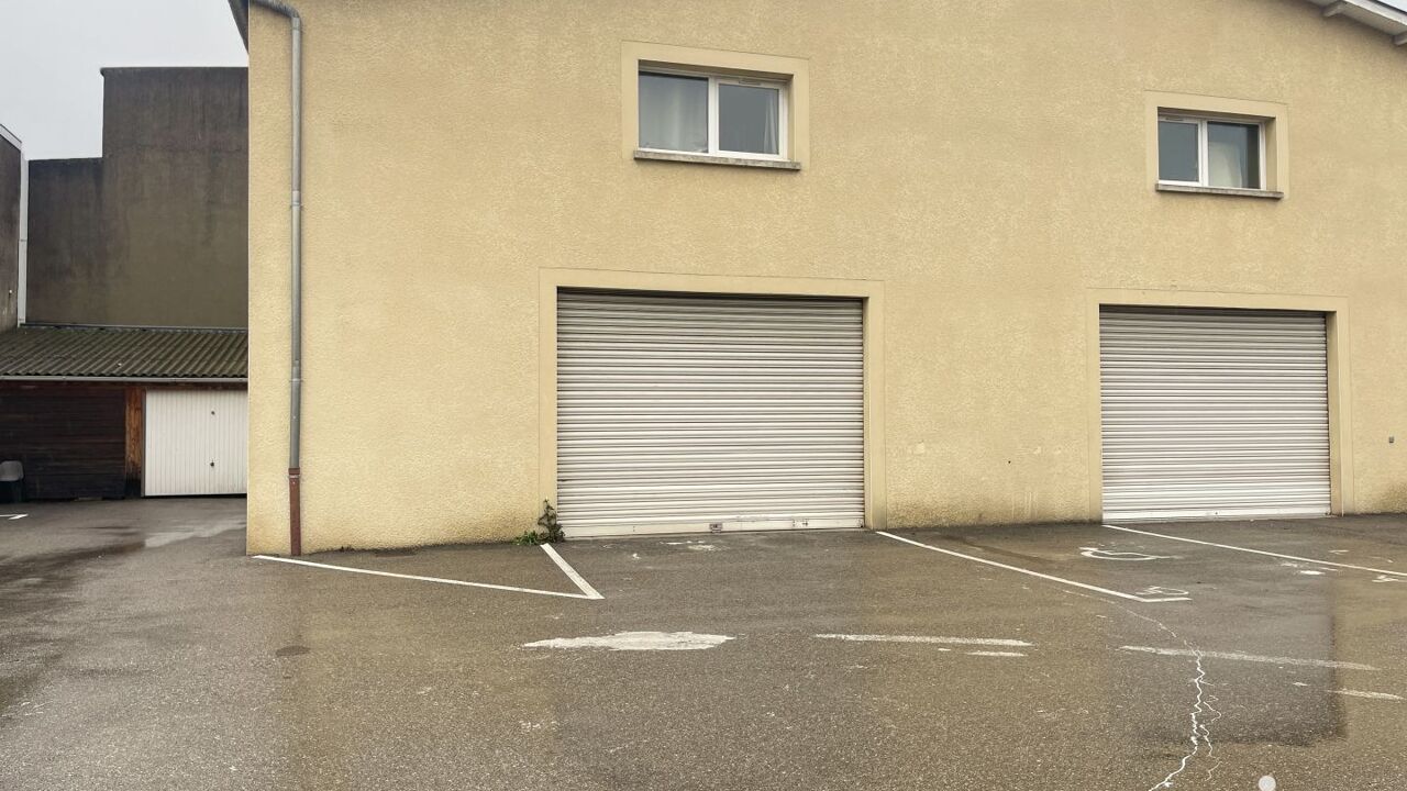 commerce  pièces 600 m2 à vendre à Échirolles (38130)