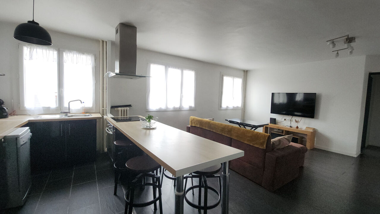 appartement 3 pièces 59 m2 à vendre à Marseille 2 (13002)