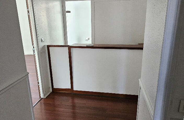 PAU CENTRE  -  LOCAL MEDICAL EVOLUTIF — photo 5